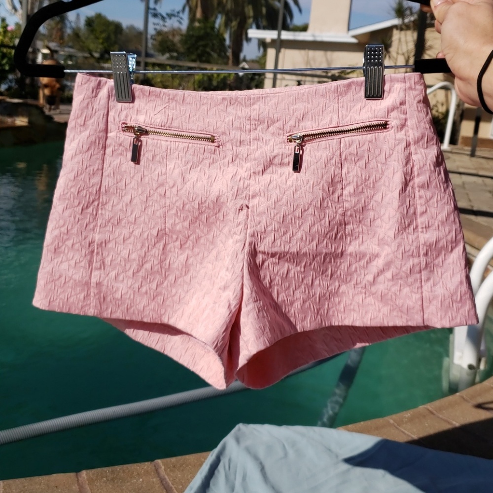 Pink preppy short shorts trendy spring bottoms
